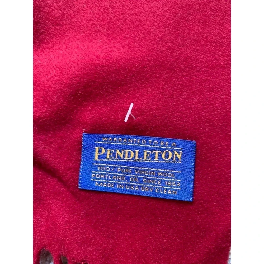 Pendleton scarf red